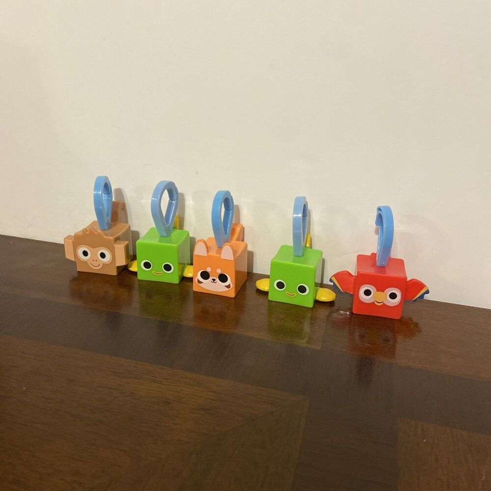 Lot of 5 McDonald's Pet Simulator Keychain Hangers Backpack Clips